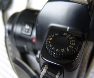 Dlaczego nie warto zostawiać cennych przedmiotów w aucie