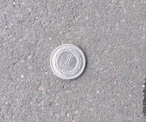 Złotówka nie do zdarcia – ukryta kamera