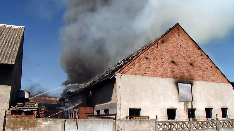 Pożar stodoły w Radłowie (wideo)