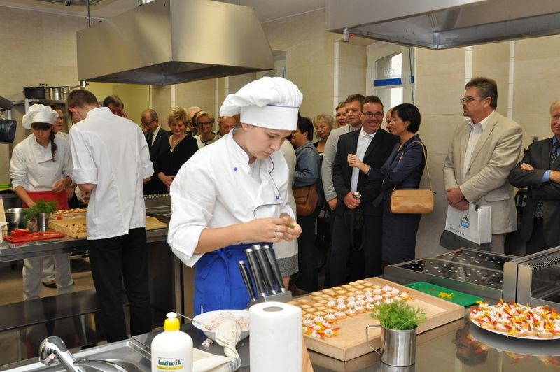 Rok szkolny w powiecie otwarto z apetytem