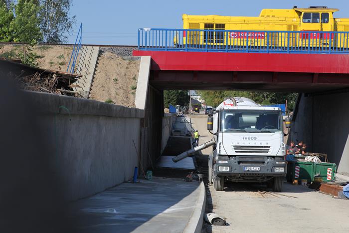 Próby obciążeniowe na wiadukcie przy Brzozowej