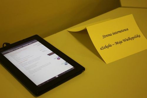 Cyfryzacja w ostrowskich szkołach