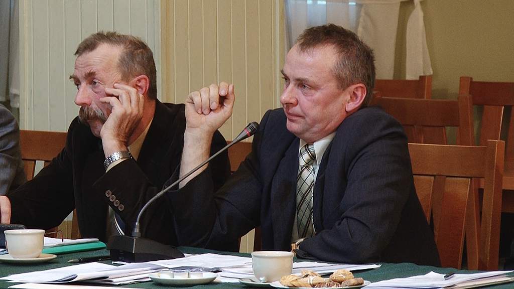 Radny zapomniał, że jest członkiem partii