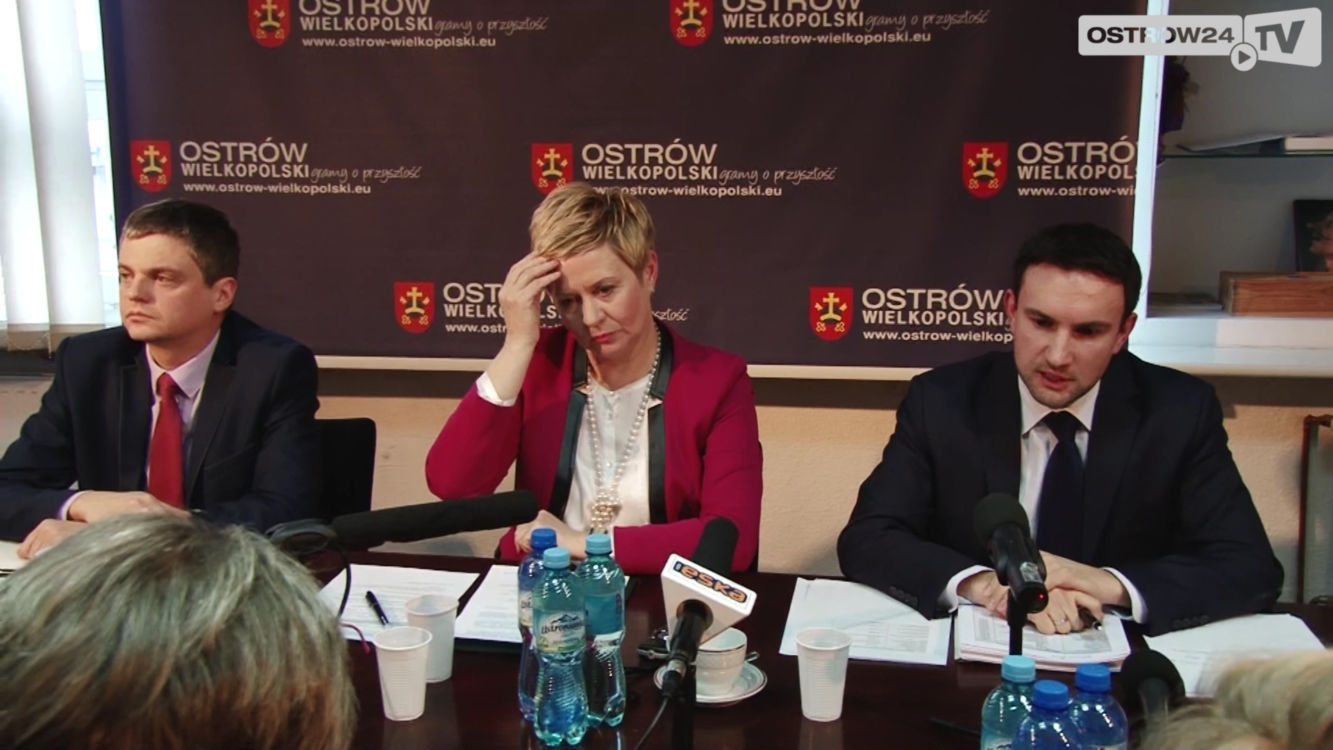 Holdikom: Zarzuty i pytanie o odprawy