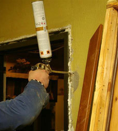 W sylwestrową noc wyraził niechęć do sąsiadki