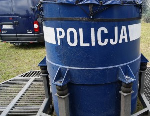 Wrzucił do kancelarii komornika „bombę” bomba
