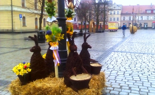 Ostrowski Rynek przystrojony na Kiermasz
