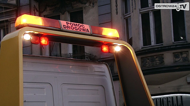 Zastawiłeś bramę? Grozi Ci odholowanie… (wideo)