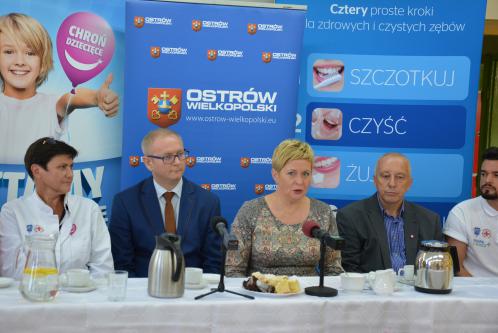 Wielki przegląd dziecięcych uśmiechów