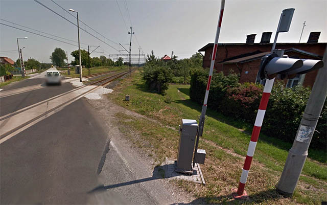Pociąg prawie wjechał w ciężarówkę