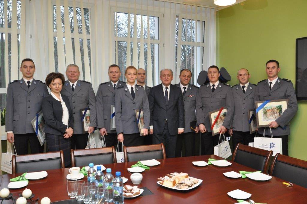 Niezwykłe akcje ostrowskich policjantów