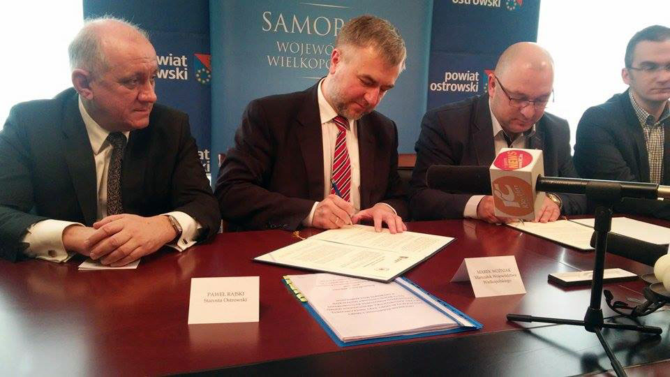 Podpisali umowę. Będzie baza pogotowia lotniczego!