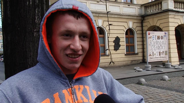 Ostrów mówi o aborcji. Powinno być referendum?