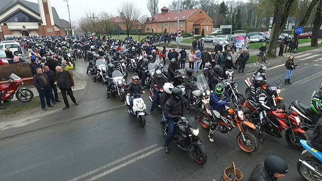 Rozpoczęli sezon motocyklowy 2016