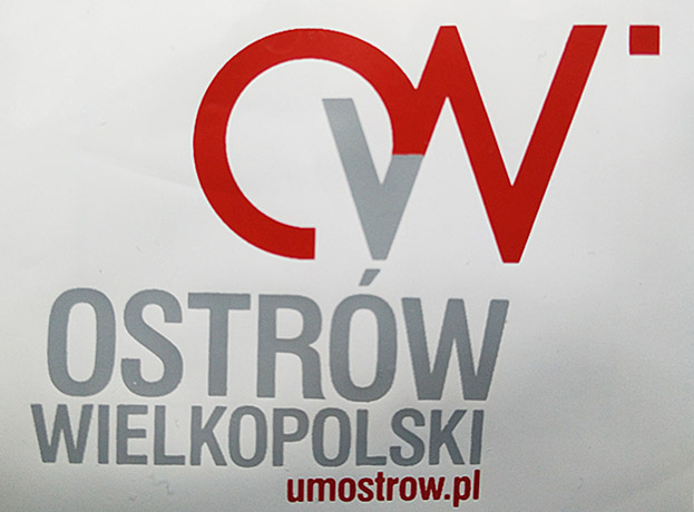 logo-ostrow