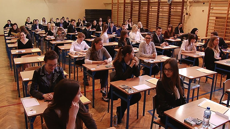 Wyniki matur w powiecie ostrowskim