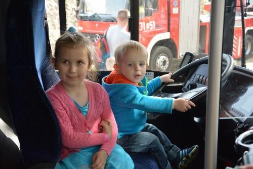 Dzieci i gimnazjaliści za darmo autobusami