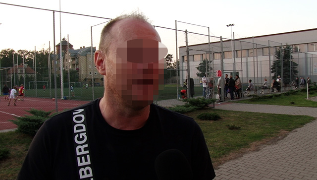 Piłkarz, oskarżony o ustawianie meczów, szkoli ostrowskie dzieci