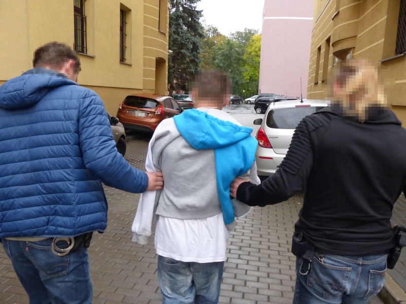 Oszukiwał młode pary pobierając zaliczki na wesele