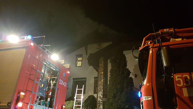 Pożar domu w Ostrowie Wlkp. Strażacy uratowali mienie warte 600 tys.