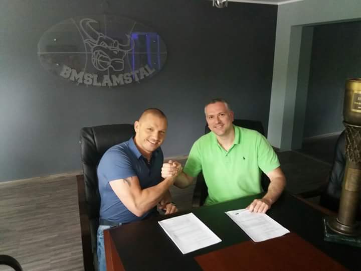 Emil Rajković pozostaje na stanowisku trenera