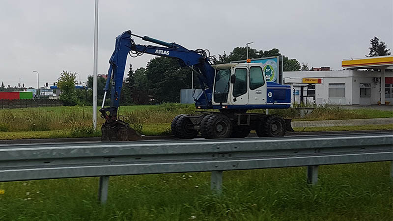 Mota-Engil zbudowała słabej jakości drogę