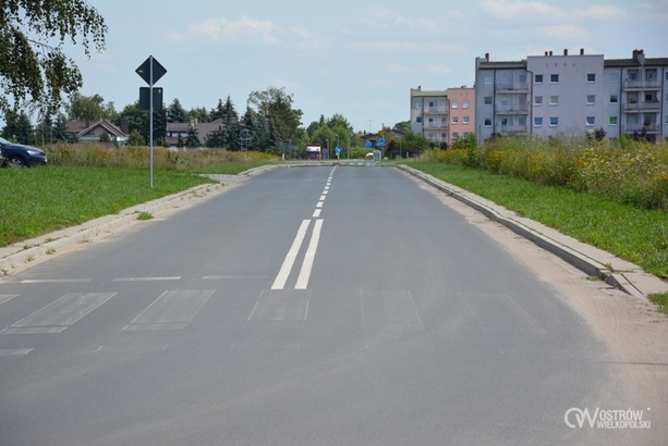 Ścieżka rowerowa i chodnik na Kujawskiej