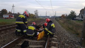 Mężczyzna zginął po uderzeniu przez pociąg szczurawice-pociag-02