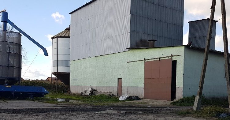 Wypadek w pracy. Nie żyje mężczyzna