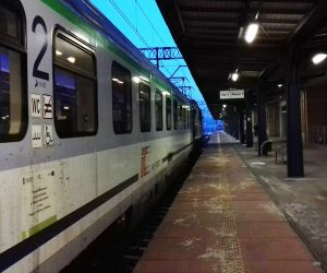 Zmiażdżyło mu nogę na ostrowskim dworcu (foto)