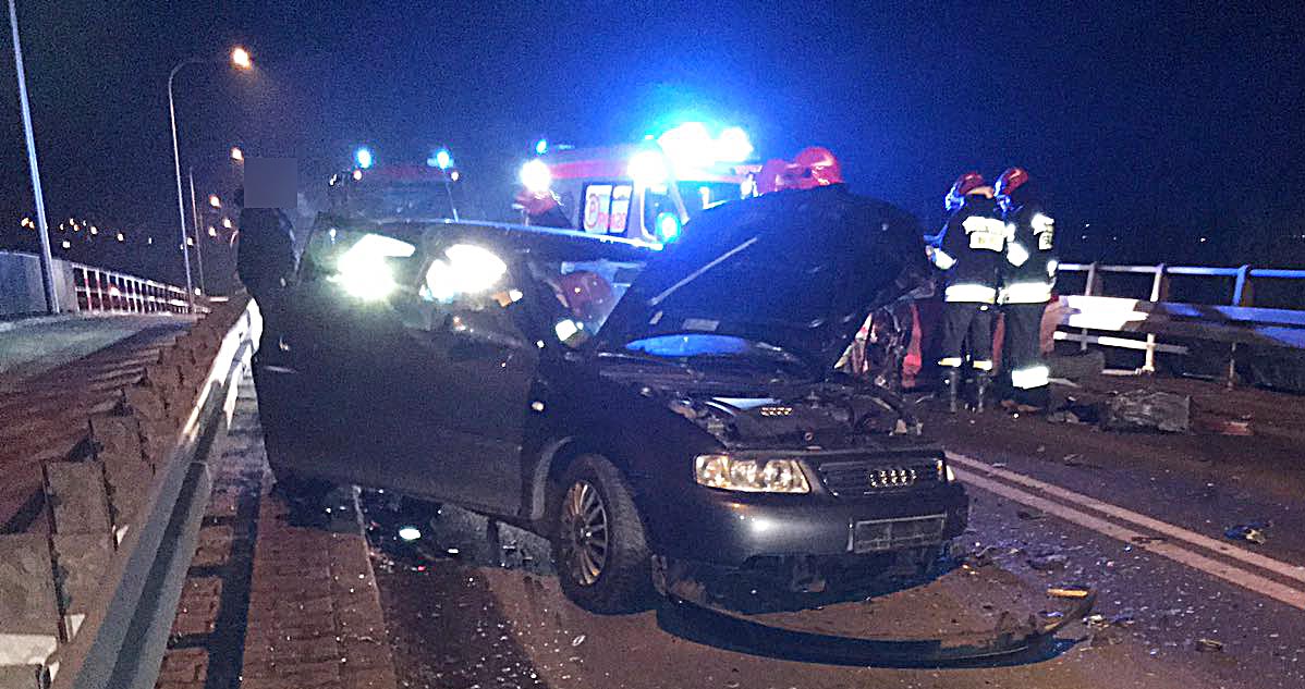 Wypadek na Sadowej. Toyota vs. Audi OSTROW24.tv Ostrów