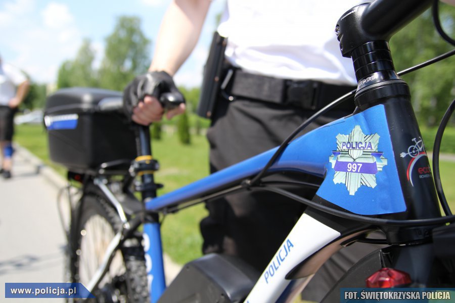Policjant potrącony przez rowerzystę (aktualizacja)