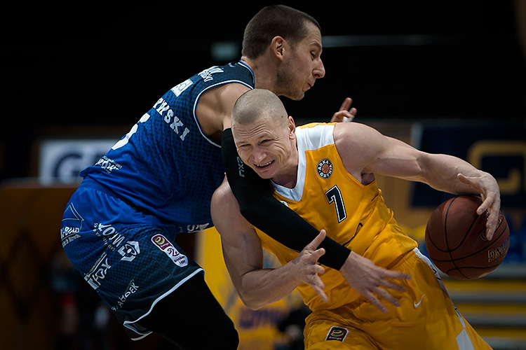 Asseco Arka Gdynia pokonała BM Slam Stal 86:73