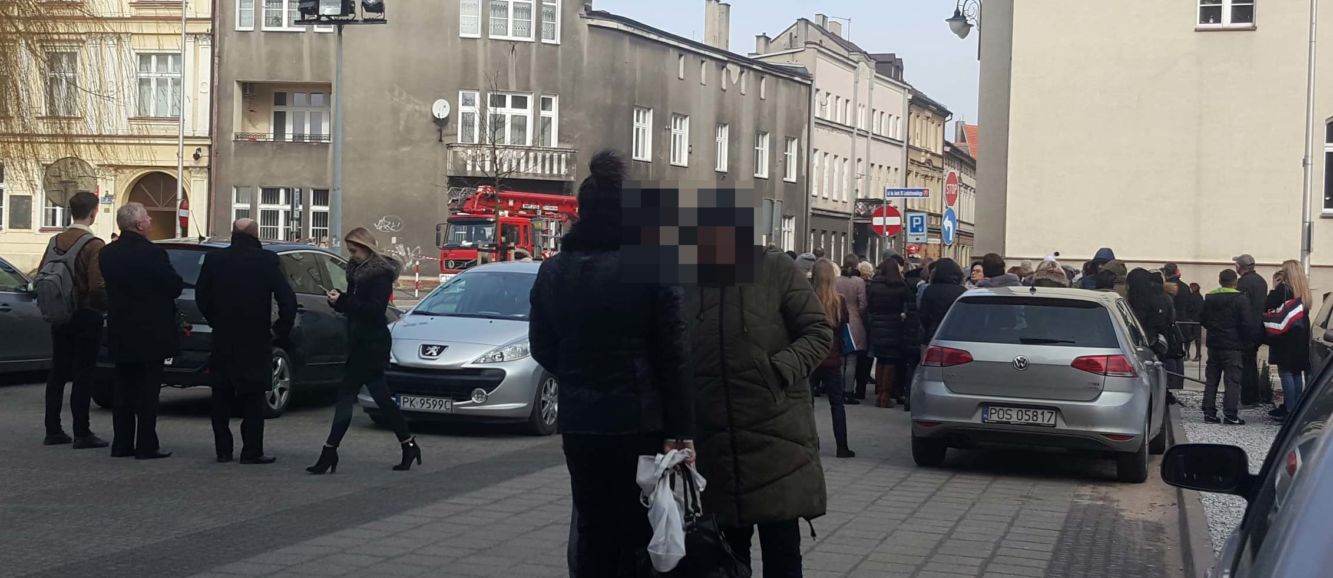 Alarm bombowy w ostrowskim Sądzie