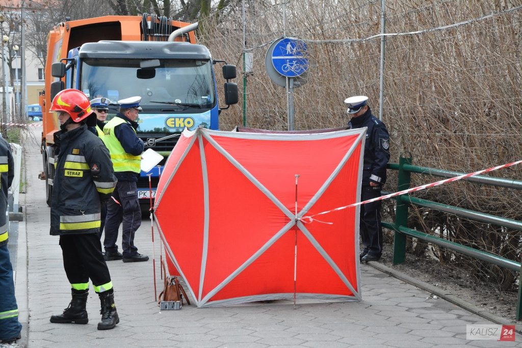Śmieciarka rozjechała kobietę