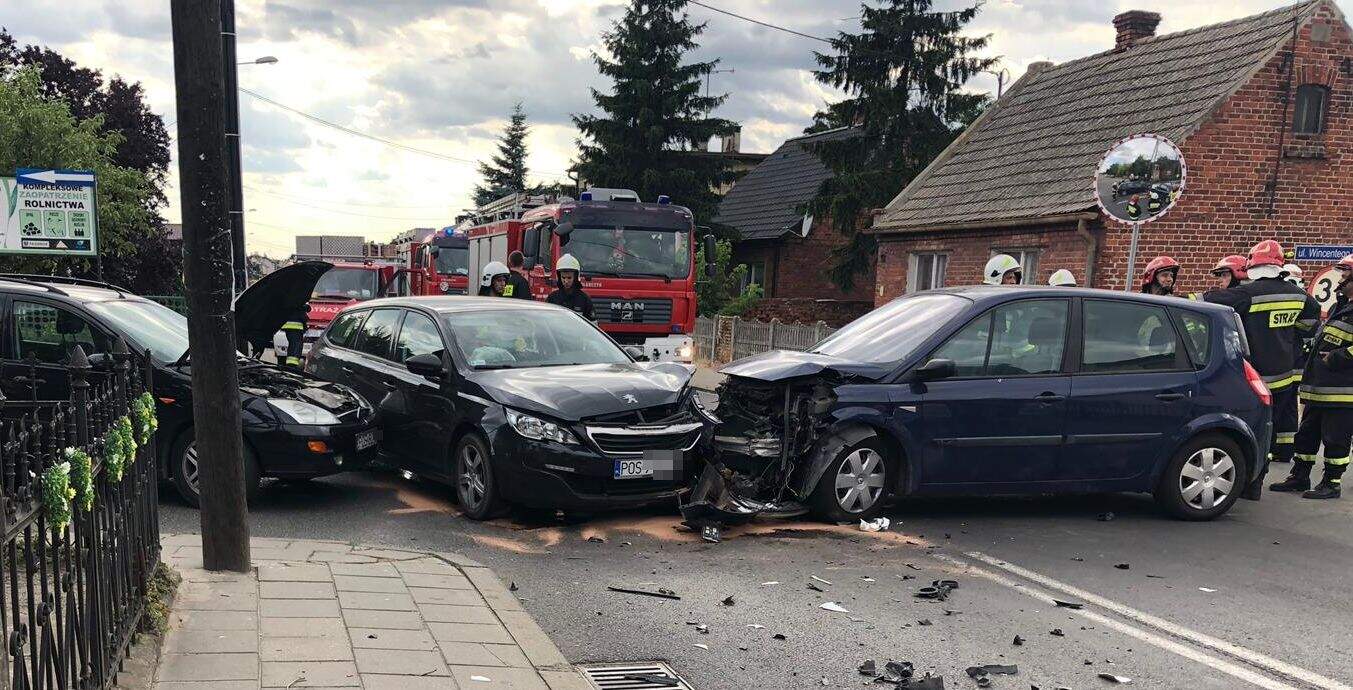 Zderzenie 3 aut w Jankowie Przygodzkim