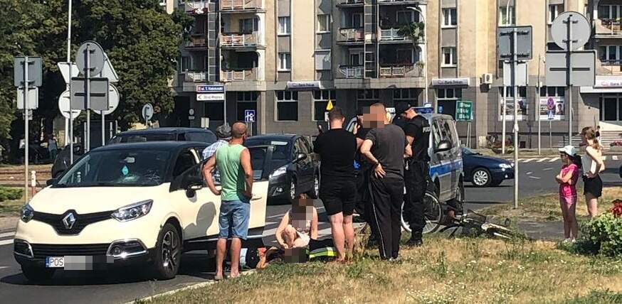 Potrącenie rowerzystki na Rondzie na Wrocławskiej
