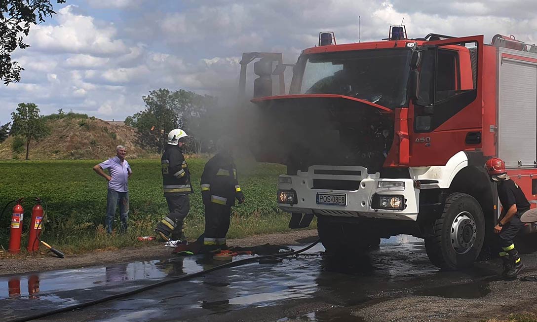 Pożar wozu strażackiego