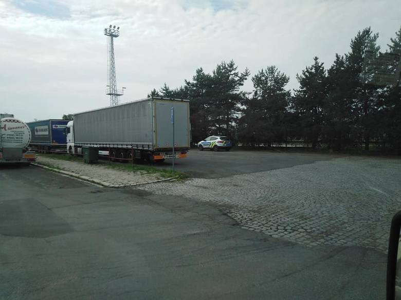 Znaleziono martwego kierowcę spod Ostrowa