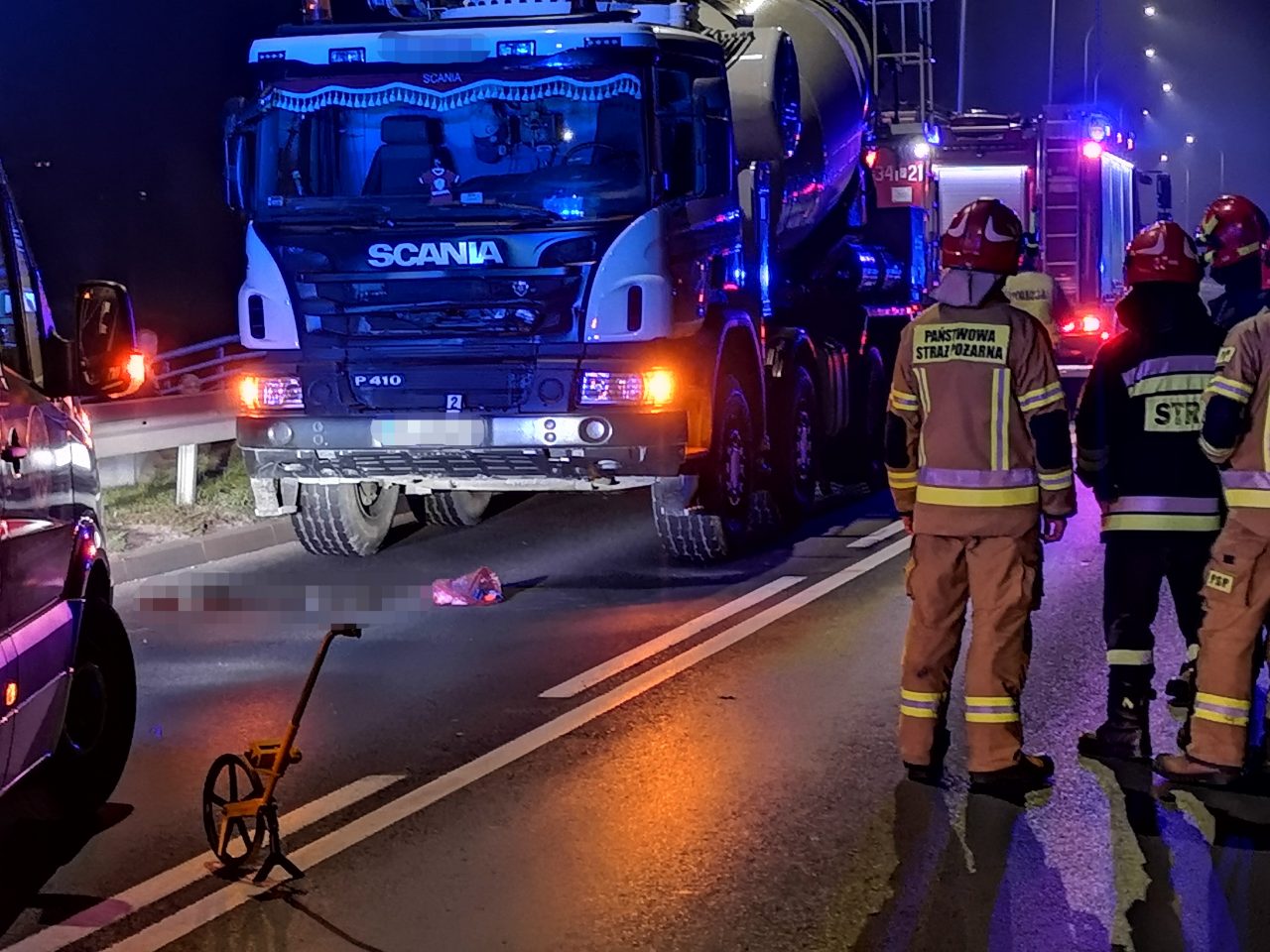 Zmarł potrącony przez betoniarkę