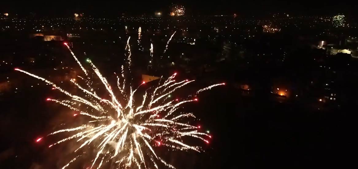 Tak ostrowianie witali 2020 rok. Nagranie z drona