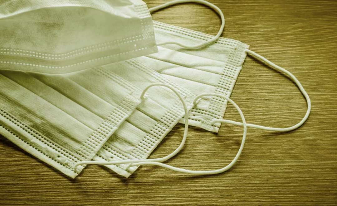 Mieszkańcy Ostrowa otrzymają maseczki. Będzie obowiązek ich noszenia