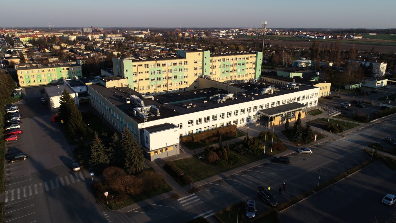 Umarło kilka osób na Covid-19