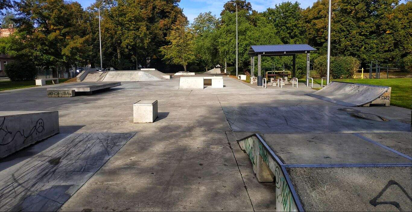 16-latek zmarł po wypadku w skatepark-u