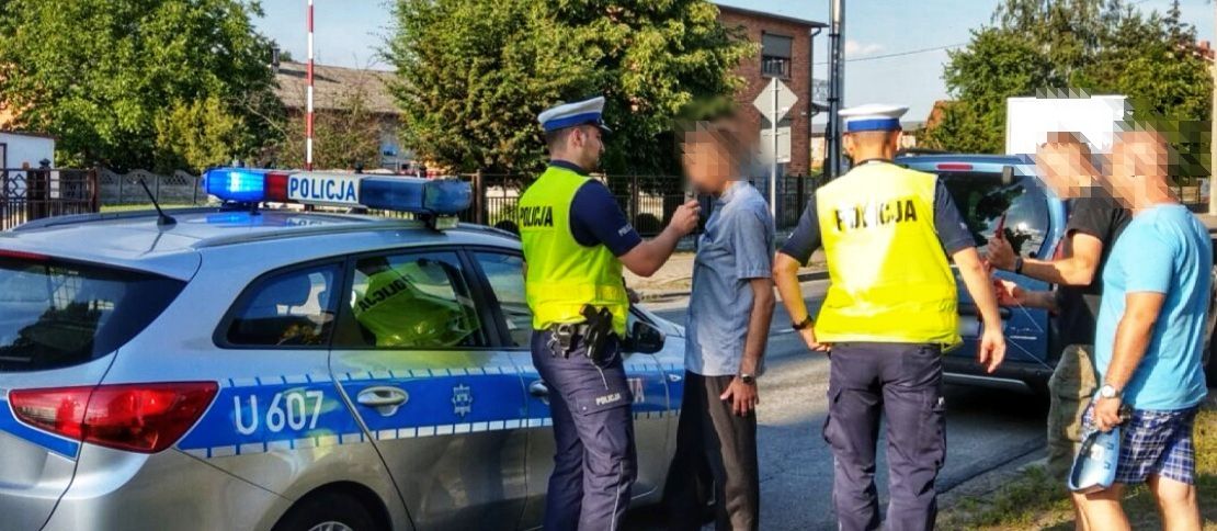 Ksiądz po silnych lekach spowodował kolizję