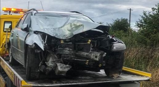 Mazdą wjechał w słup w Gostyczynie