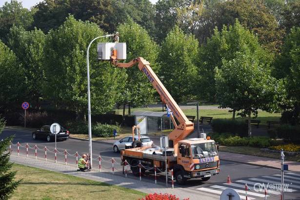 Wymienią kolejne lampy na LED-owe. Sprawdź gdzie