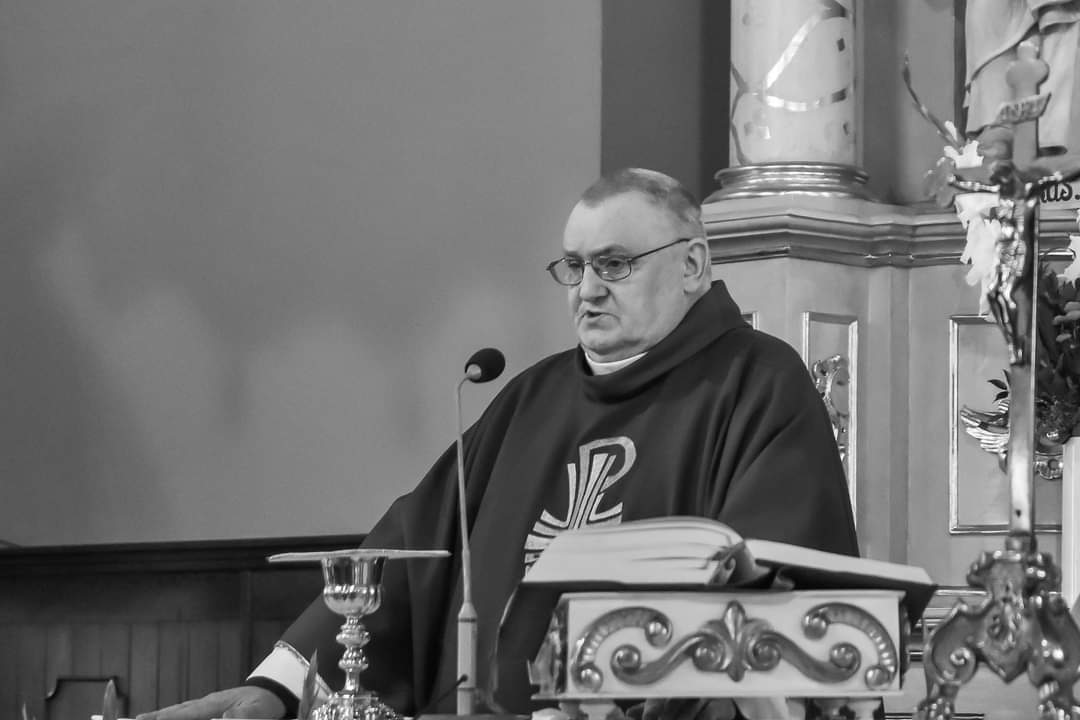 Zmarł wieloletni proboszcz. Przebywał na oddziale izolacyjnym