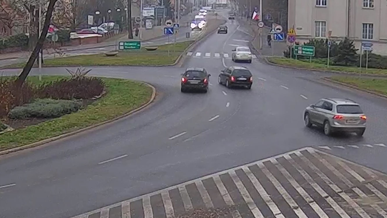Kolizja na Rondzie Bankowym – 10.12.2020