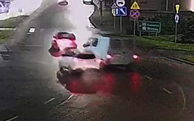 Kolizja na Rondzie Bankowym – 23.12.2020